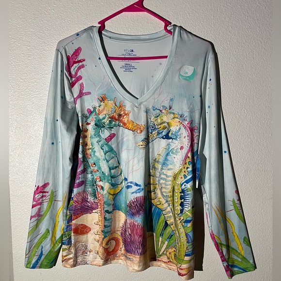 Tops - Art & Sol Seahorse design. Breathable Quickdry Top